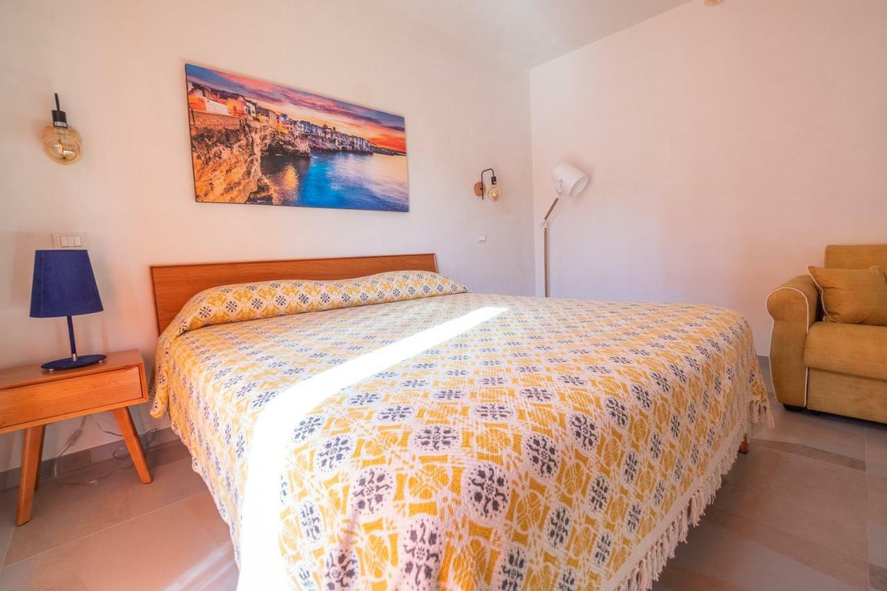B&B A Pochi Passi Polignano a Mare Bagian luar foto